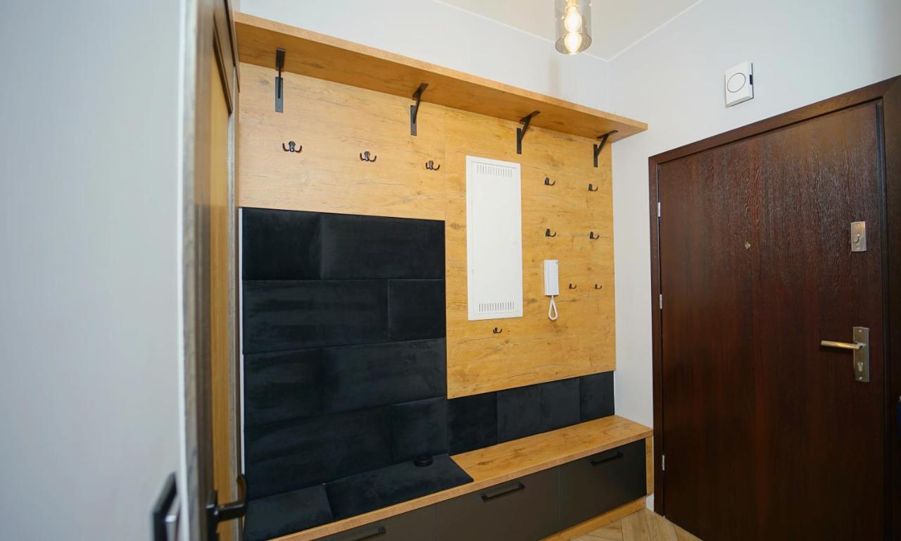 Apartamenty Everysky - Mickiewicza 30 Jelenia Gora Bagian luar foto