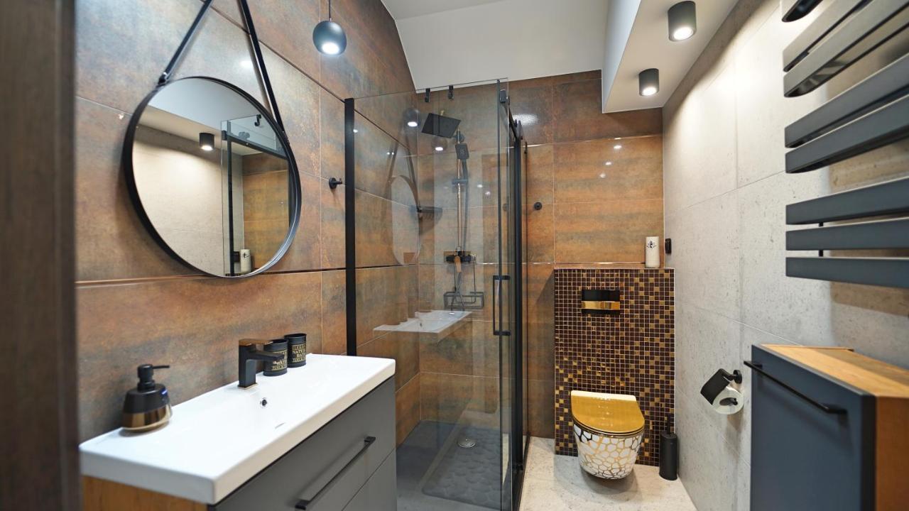Apartamenty Everysky - Mickiewicza 30 Jelenia Gora Bagian luar foto